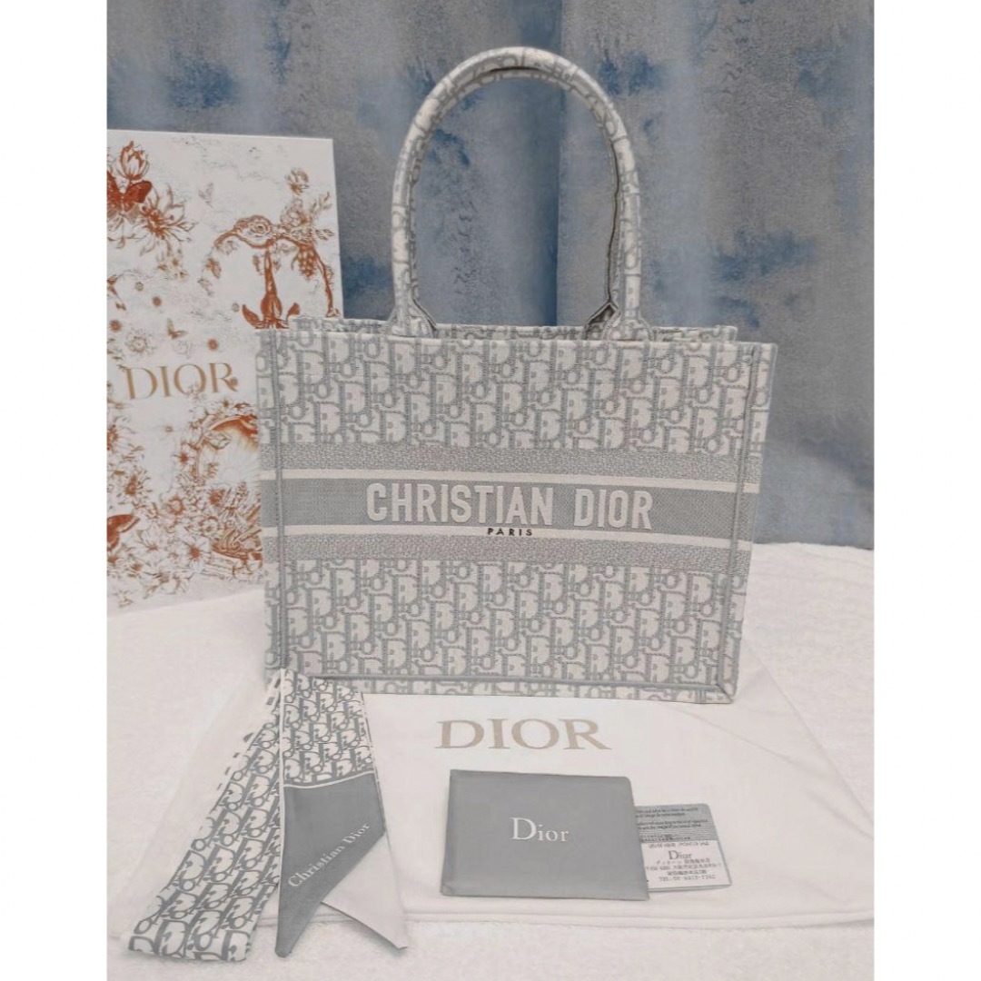 Dior(ディオール)の本日発送可 未使用品トートバッグ レディースのバッグ(トートバッグ)の商品写真