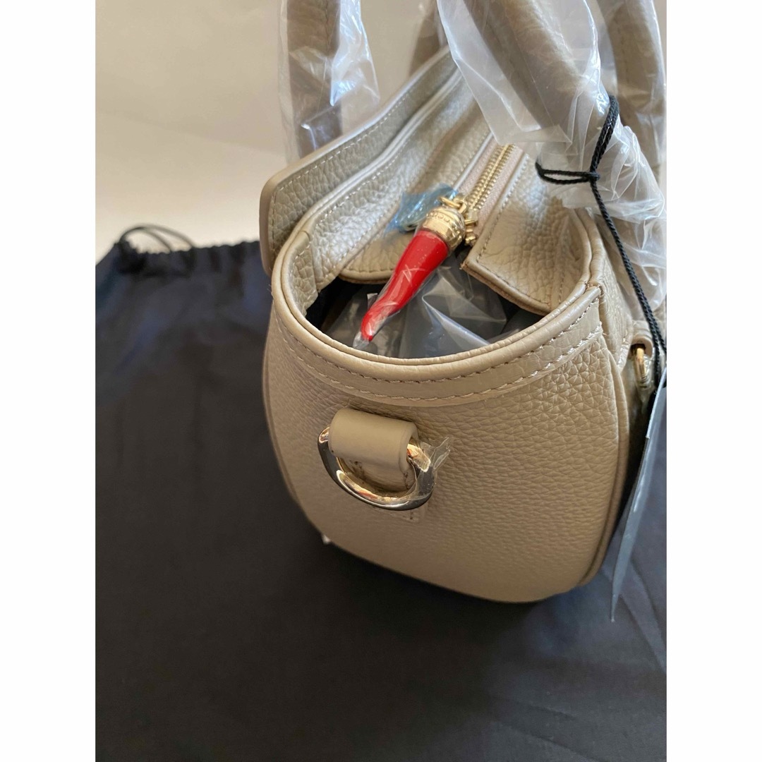 ヴィセッタンタトレ V73》新品2way新品 レディースのバッグ(ハンドバッグ)の商品写真
