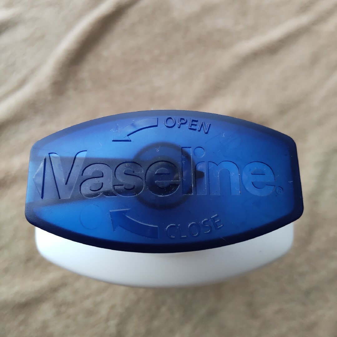 Vaseline ボディローション 大容量 コスメ/美容のボディケア(ボディローション/ミルク)の商品写真
