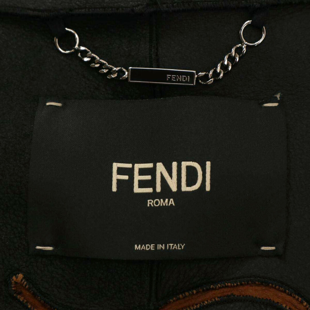 FENDI(フェンディ)のフェンディ ムートン コート FM5226 A9TJ レディース ブラック FENDI 【中古】 【アパレル・小物】 レディースのジャケット/アウター(その他)の商品写真