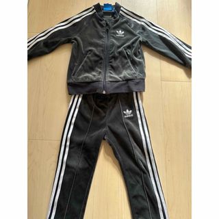 オリジナルス(Originals（adidas）)のadidas originals ベビーセットアップ ベロア 90cm(ジャケット/上着)