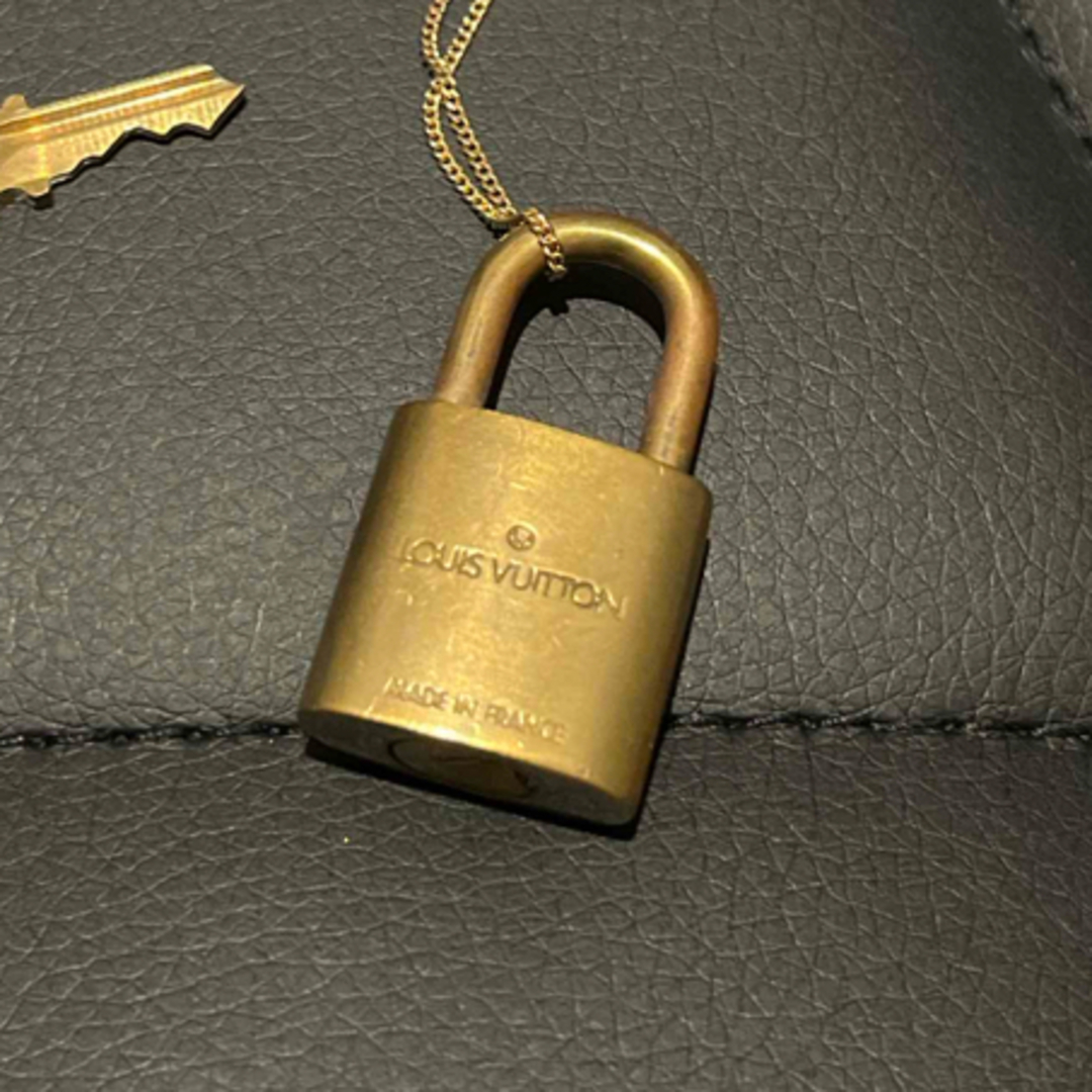 LOUIS VUITTON - SALE‼️VUITTON ヴィンテージ 南京錠 LOUIS VUITTON - SALE‼️VUITTON ヴィンテージ 南京錠