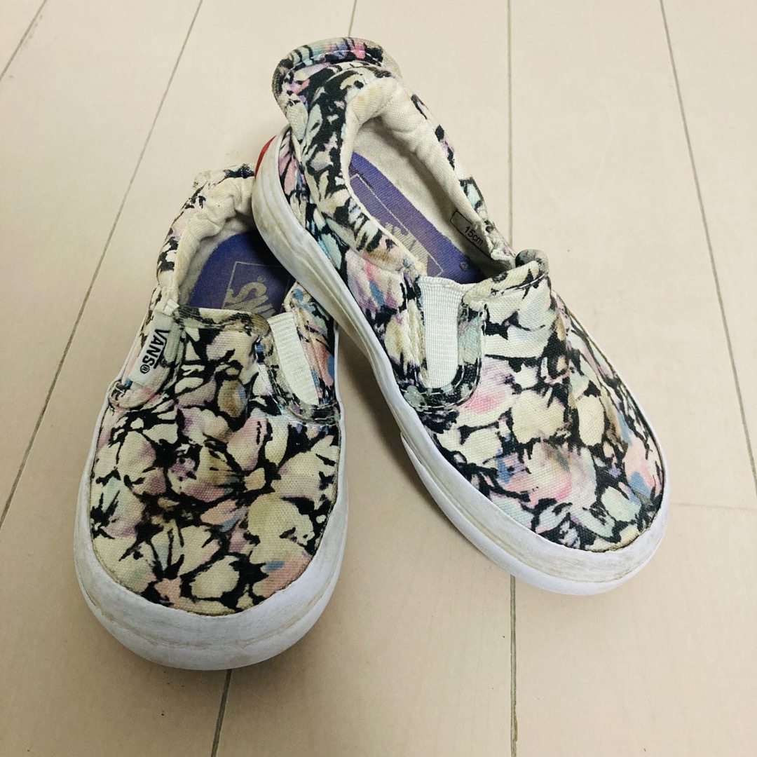 VANS(ヴァンズ)のvans キッズ キッズ/ベビー/マタニティのキッズ靴/シューズ(15cm~)(スニーカー)の商品写真