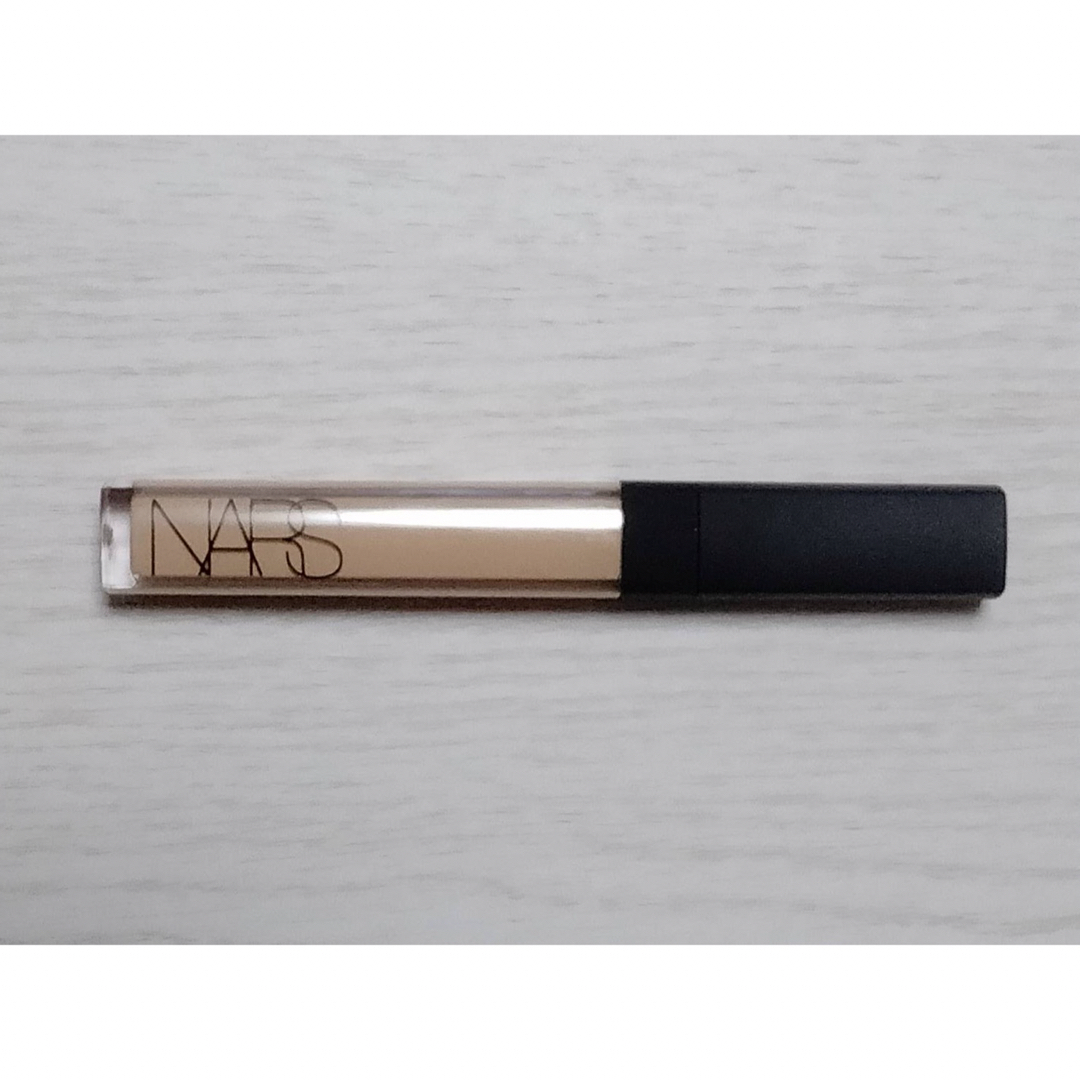 NARS(ナーズ)のNARS radiant creamy concealer  1244 コスメ/美容のベースメイク/化粧品(コンシーラー)の商品写真
