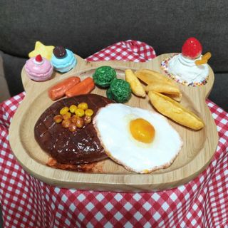 ハンバーグ·ランチプレート🌟ハンドメイド品(インテリア雑貨)