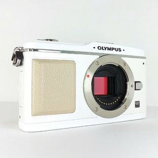 オリンパス(ホワイト/白色系)の通販 1,000点以上 | OLYMPUSを買う