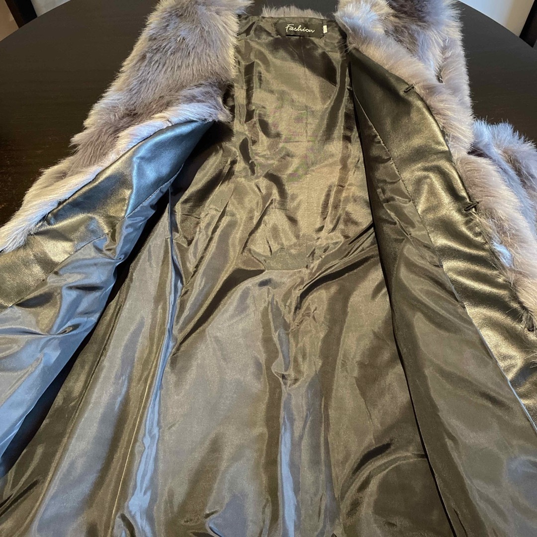 大きいサイズ　フェイクファーベスト レディースのジャケット/アウター(毛皮/ファーコート)の商品写真