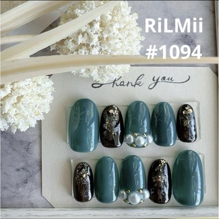 RiLMii#1094 グリーン×ブラック/ネイルチップ