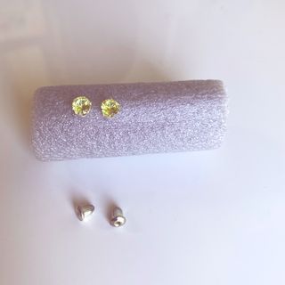 ピアス(ピアス)