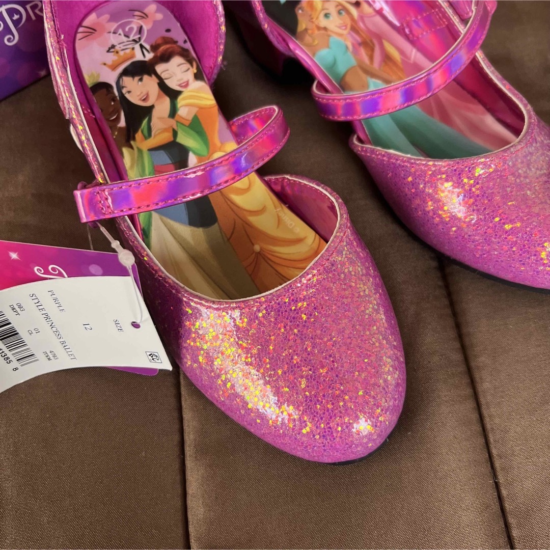Disney(ディズニー)の新品タグ付き　ディズニープリンセスシューズ　フォマルシューズ　US12 18.5 キッズ/ベビー/マタニティのキッズ靴/シューズ(15cm~)(フォーマルシューズ)の商品写真