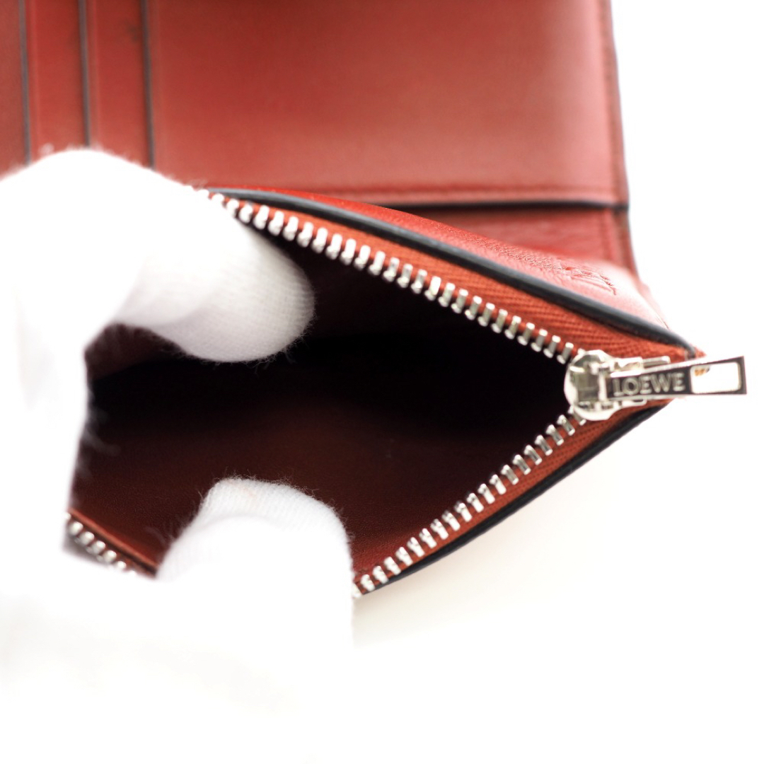 LOEWE(ロエベ)のロエベ バーティカル ウォレット スモール 財布 折り財布 レディース レディースのファッション小物(財布)の商品写真
