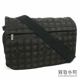 シャネル(CHANEL)のシャネル【CHANEL】ナイロン ショルダーバッグ(ショルダーバッグ)