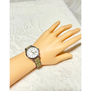 サイズ腕回りフリーサイズCOACH WATCH コ―チ シグネチャー シルバー文字盤 レディース腕時計