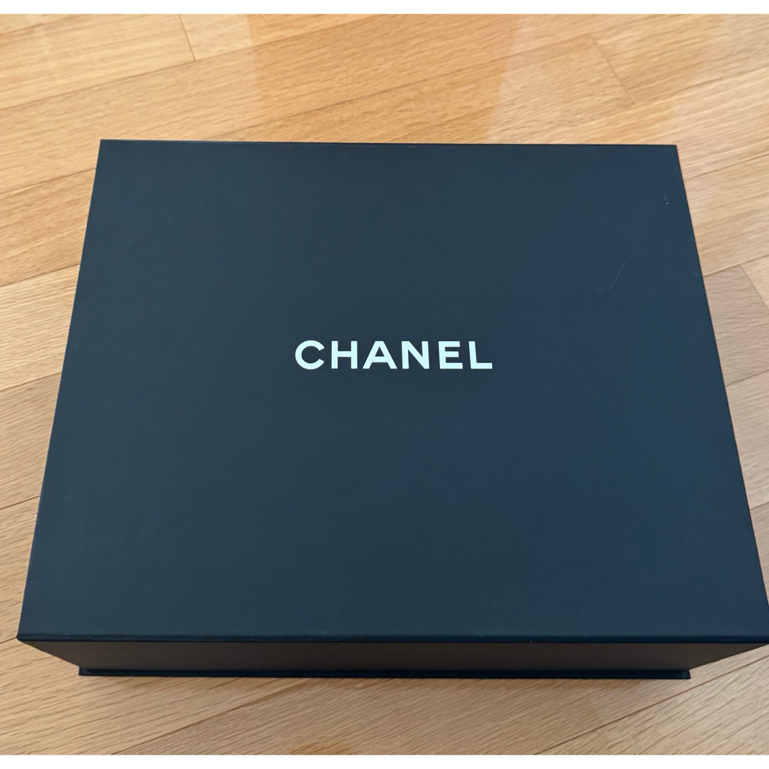 CHANEL(シャネル)のシャネル CHANEL 空き箱 空箱 箱 バッグ 鞄 レディースのバッグ(ショップ袋)の商品写真