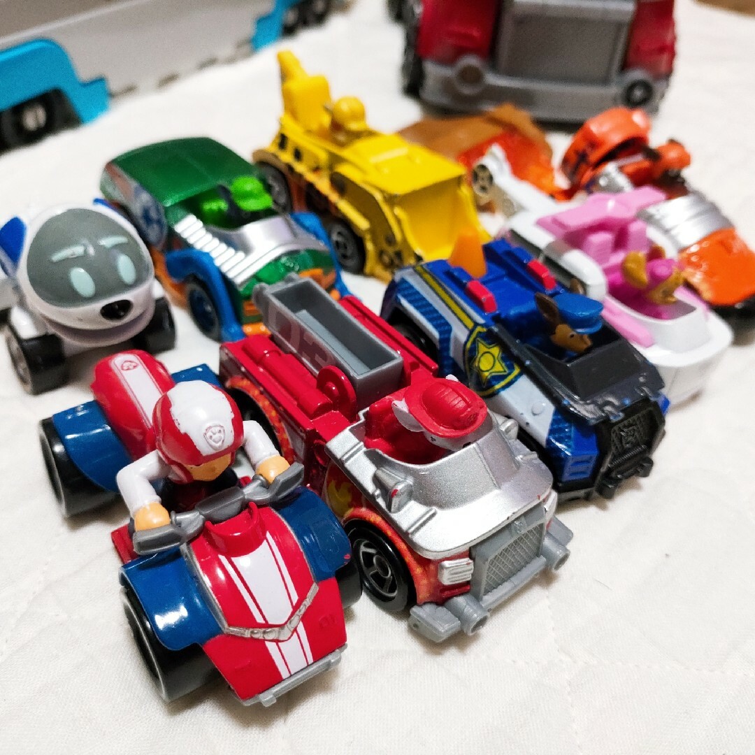 Takara Tomy(タカラトミー)のパウパトローラー パウパトロール ビーグル レスキュートラック プレイセット エンタメ/ホビーのおもちゃ/ぬいぐるみ(キャラクターグッズ)の商品写真