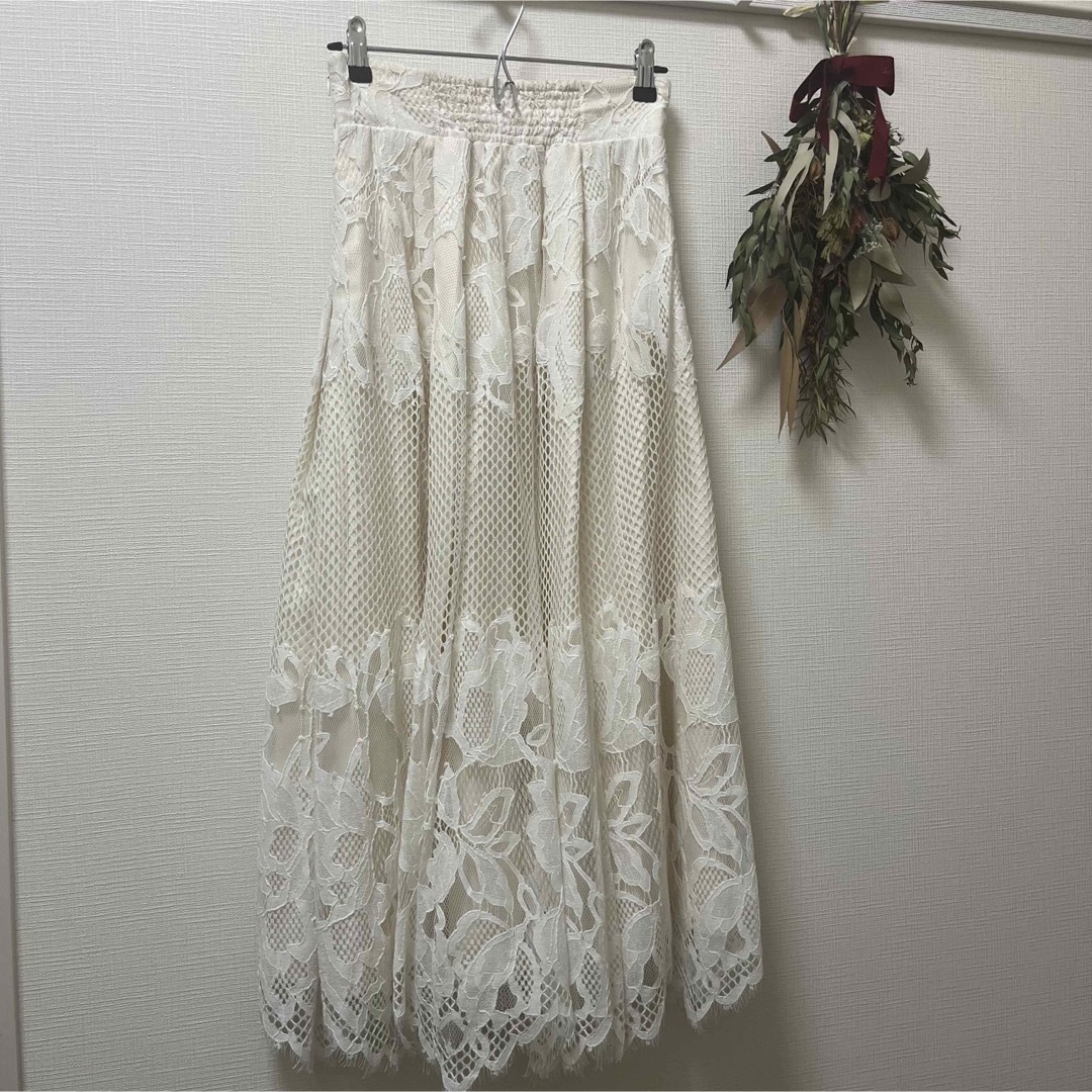 MERCURYDUO(マーキュリーデュオ)のMERCURYDUO マーキュリーデュオ ホワイト 白 スカート ロング マキシ レディースのスカート(ロングスカート)の商品写真