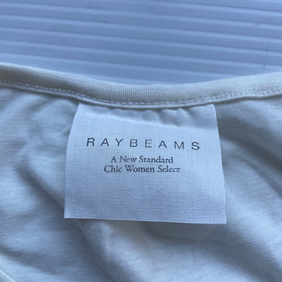 Ray BEAMS(レイビームス)の新品　RAY BEAMS レイビームス　カットソー　半袖　 レディースのトップス(カットソー(半袖/袖なし))の商品写真