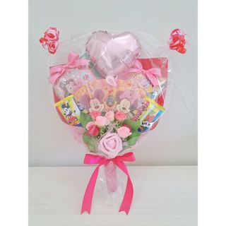 薄ピンク　ハートバルーン入り　お菓子ブーケ　バルーンブーケ　誕生日プレゼントに(菓子/デザート)