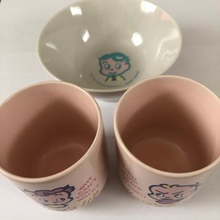 ミスタードーナツ　オサムグッズ　湯のみ　お茶椀　３点セット(食器)