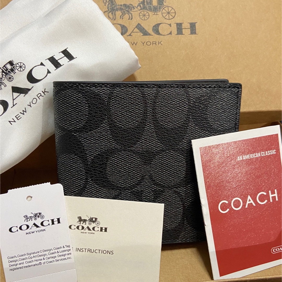 COACH - ギフト⭕️ コーチ 人気のブラックチャコール 二つ折財布の