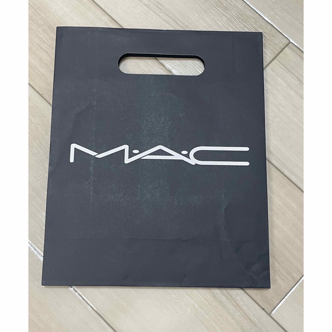 MAC(マック)のMAC  紙袋　ショッパー レディースのバッグ(ショップ袋)の商品写真