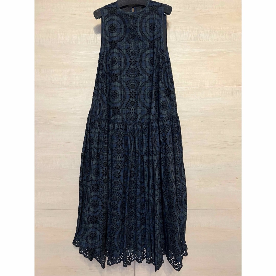 SHE Tokyo Nadia black watch embroidery の通販 by s shop|ラクマ