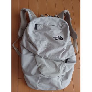 ザノースフェイス(THE NORTH FACE)のノースフェイス リュック ベージュ(リュック/バックパック)