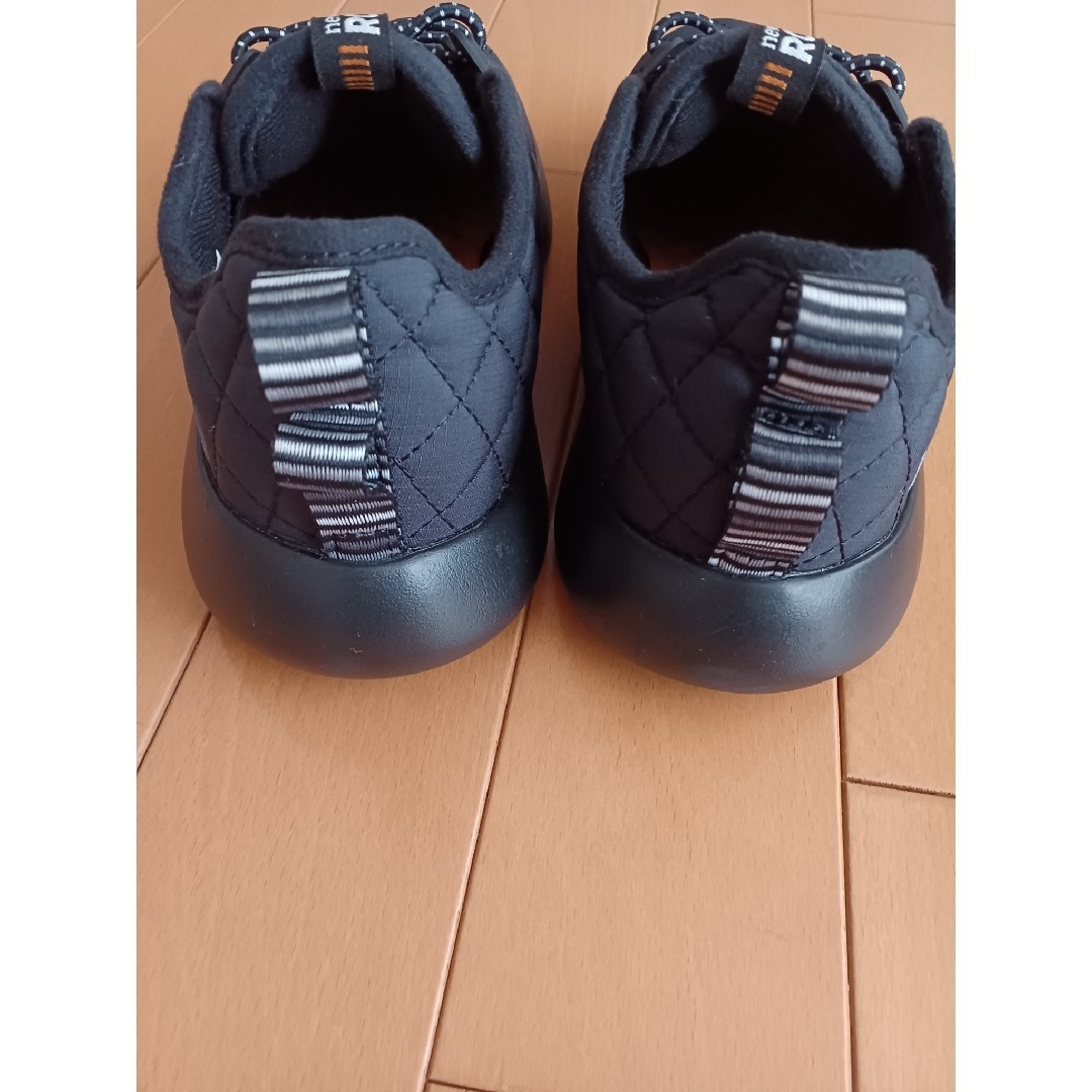 未使用 ★ ニューバランス 靴 キルティング ブラック レディースの靴/シューズ(スニーカー)の商品写真
