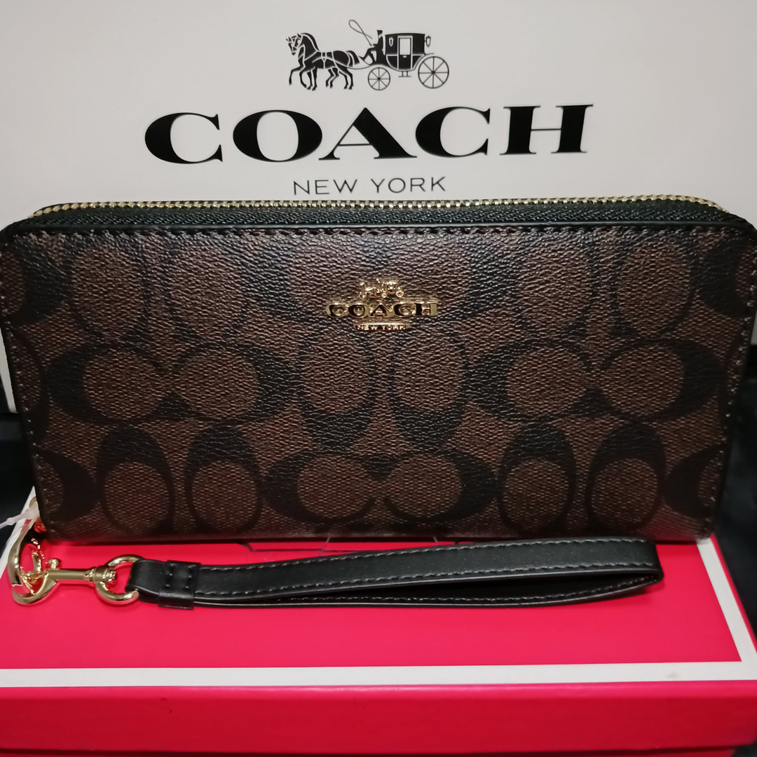 COACH(コーチ)のギフト⭕️ コーチ 人気のダークブラウン　メンズレディス　長財布 メンズのファッション小物(長財布)の商品写真