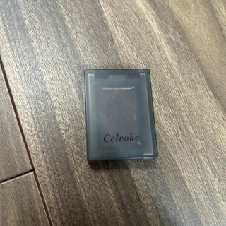 セルヴォーク(Celvoke)のcelvoke ヴォランタリーアイズ24 中古品(アイシャドウ)