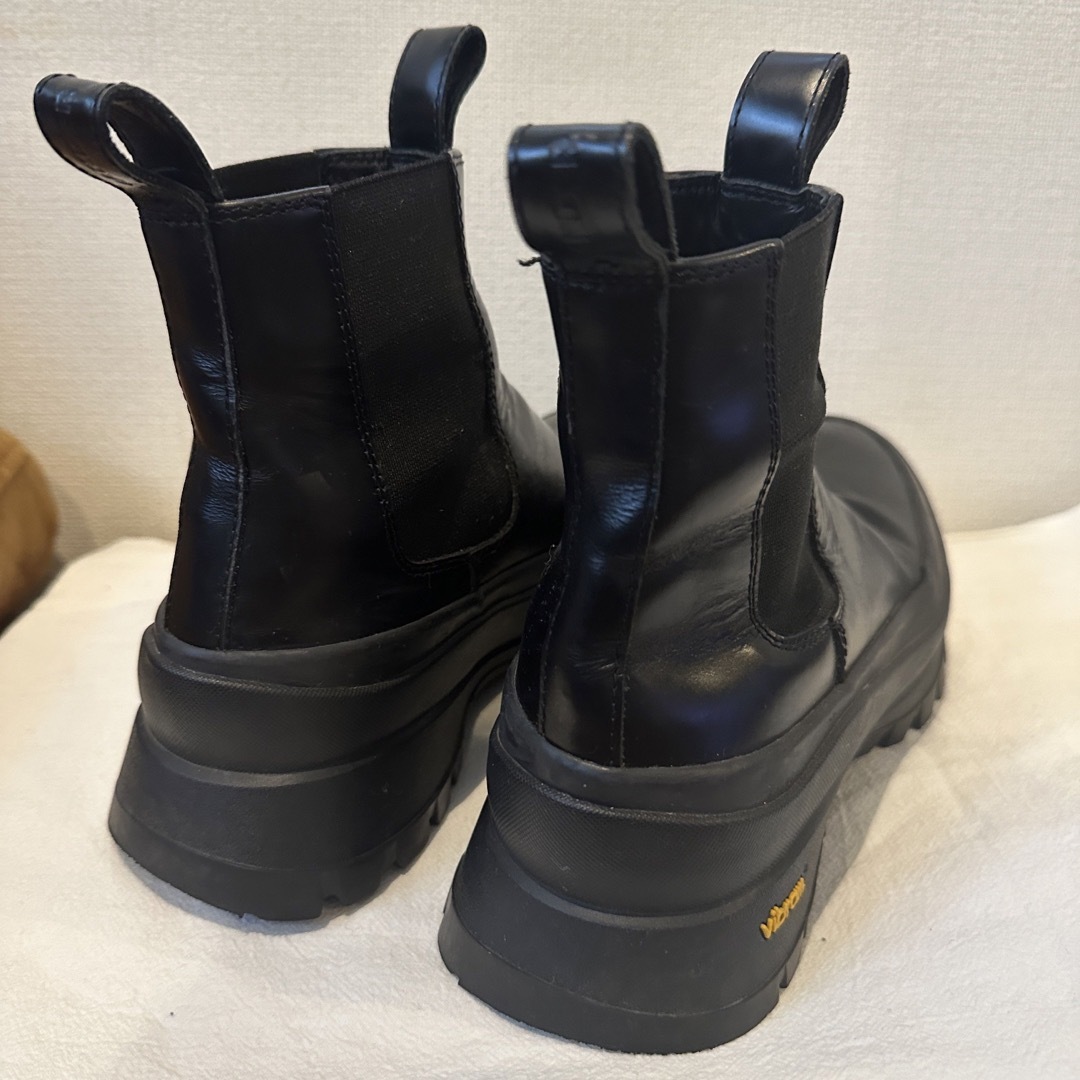 Jil Sander(ジルサンダー)のJil Sander Vibramソールブーツ黒35 レディースの靴/シューズ(ブーツ)の商品写真