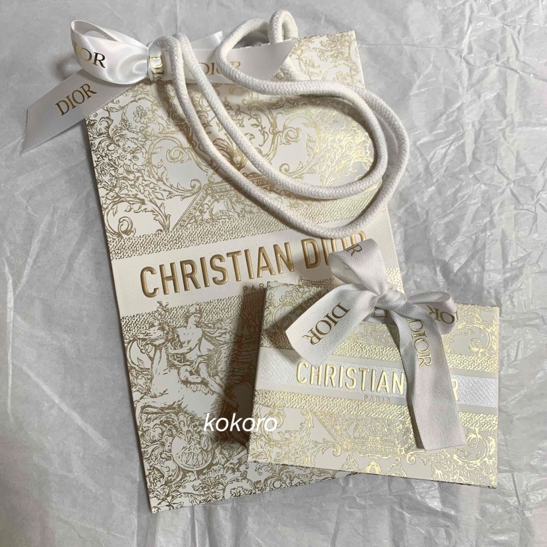 Dior(ディオール)のディオール ショッパー 折りたたみギフトボックス 2023 ホリデー クリスマス レディースのバッグ(ショップ袋)の商品写真