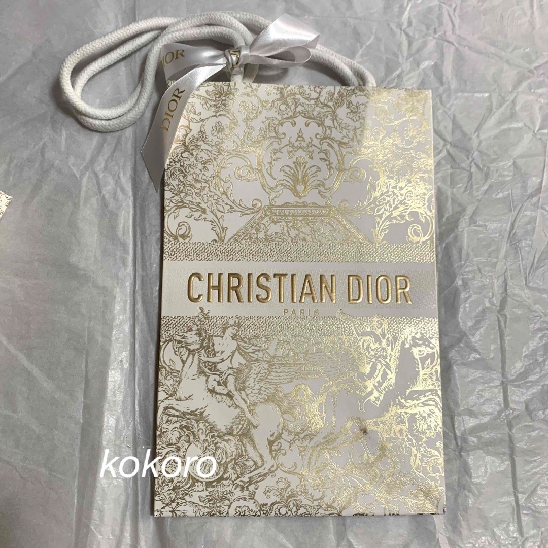 Dior(ディオール)のディオール ショッパー 折りたたみギフトボックス 2023 ホリデー クリスマス レディースのバッグ(ショップ袋)の商品写真