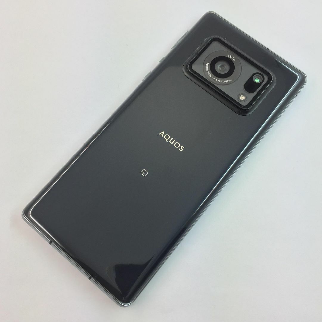 AQUOS(アクオス)の【B】AQUOS R6/AH101SH/354974110532742 スマホ/家電/カメラのスマートフォン/携帯電話(スマートフォン本体)の商品写真