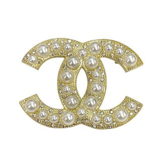 シャネル(CHANEL)のシャネル CHANEL ブローチ ココマーク パール ラインストーン ゴールド ホワイト(ブローチ/コサージュ)