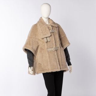 マックスマーラ(Max Mara)のマックスマーラ MAX MARA ケープジャケット ジレ テディベア アイコン ファー アウター TEDDY 2023年秋冬新作 2347362233 0007 MIELE(ポンチョ)