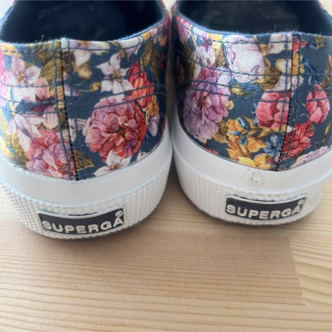 SUPERGA(スペルガ)の【SUPERGA】花柄サテン　ローカットスニーカー レディースの靴/シューズ(スニーカー)の商品写真