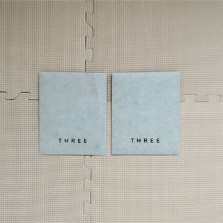 スリー(THREE)のthreeショッパー2枚(ショップ袋)