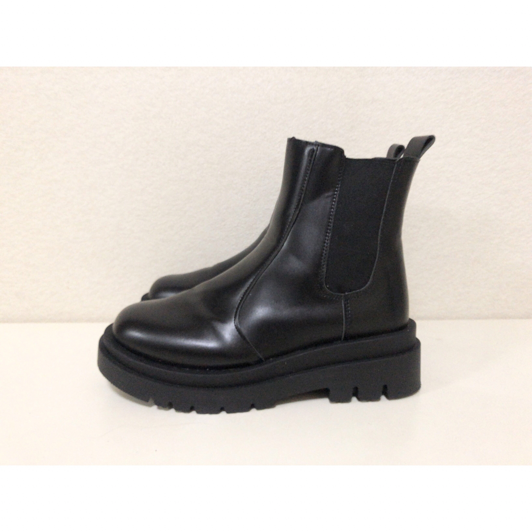 GRL(グレイル)のGRL☆厚底サイドゴアレザーブーツ レディースの靴/シューズ(ブーツ)の商品写真
