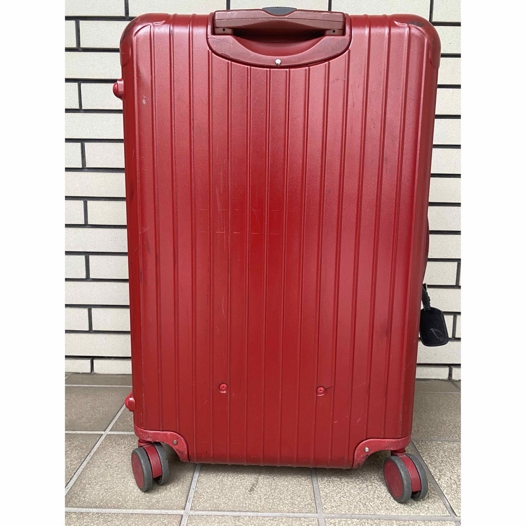 RIMOWA(リモワ)のメンテ済み リモワ トランク スーツケース 大容量 サルサ 赤 ポリカーボネート インテリア/住まい/日用品の日用品/生活雑貨/旅行(旅行用品)の商品写真