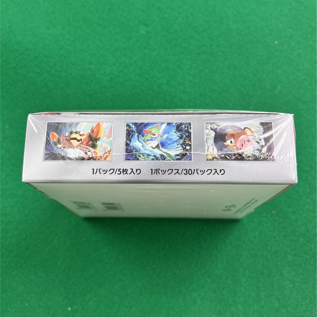 ポケモンカード　スカーレットex 未開封　BOX  シュリンク付き エンタメ/ホビーのトレーディングカード(Box/デッキ/パック)の商品写真