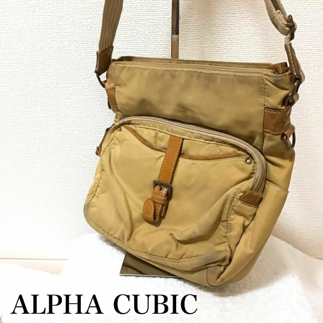 ALPHA CUBIC(アルファキュービック)のレア✨ALPHA CUBIC アルファ キュービックショルダーバッグハンドバッグ レディースのバッグ(ショルダーバッグ)の商品写真