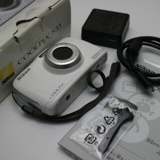 ニコン(Nikon)のCOOLPIX S33 ホワイト (コンパクトデジタルカメラ)