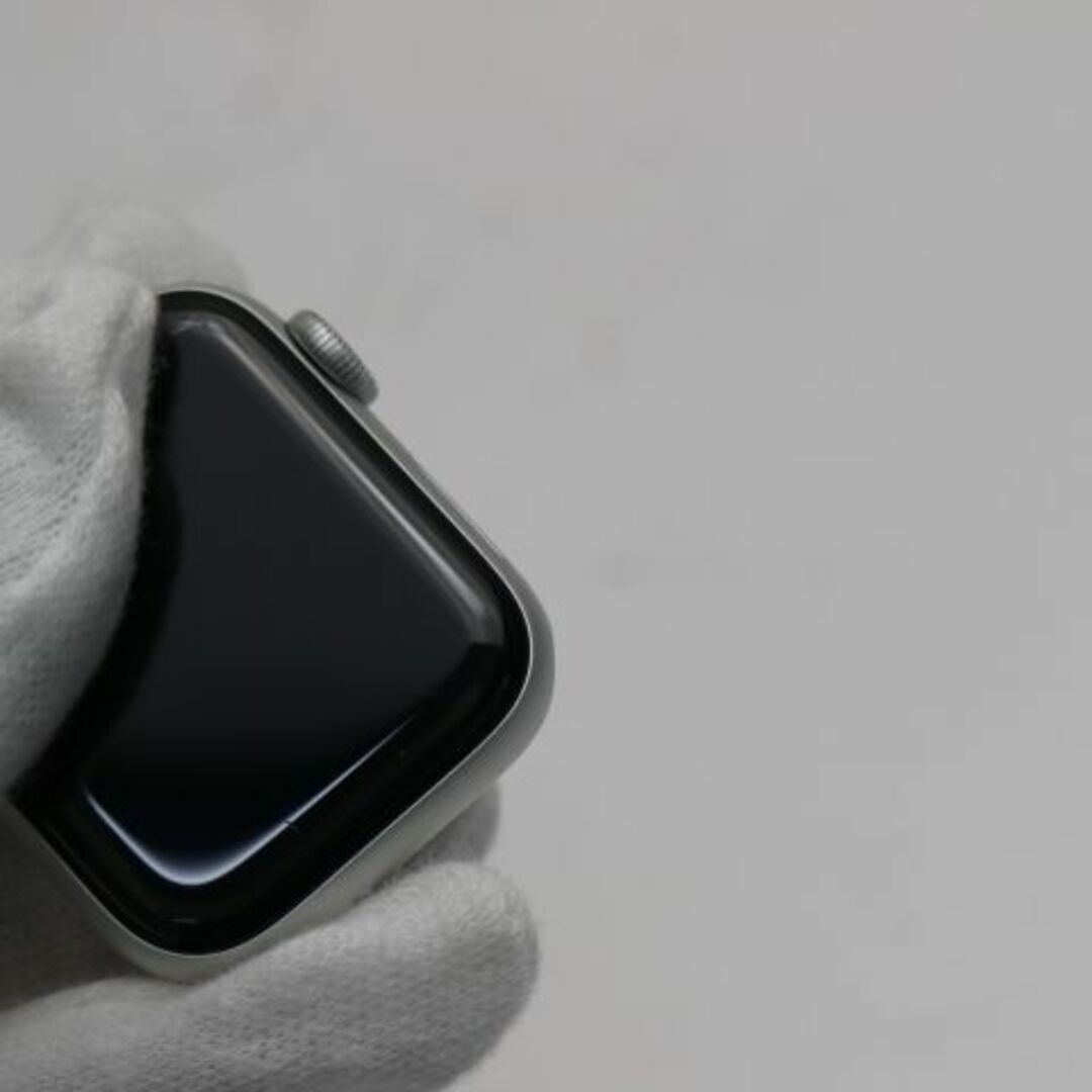 Apple(アップル)のApple Watch Series6 40mm  ホワイト M888 スマホ/家電/カメラのスマホ/家電/カメラ その他(その他)の商品写真