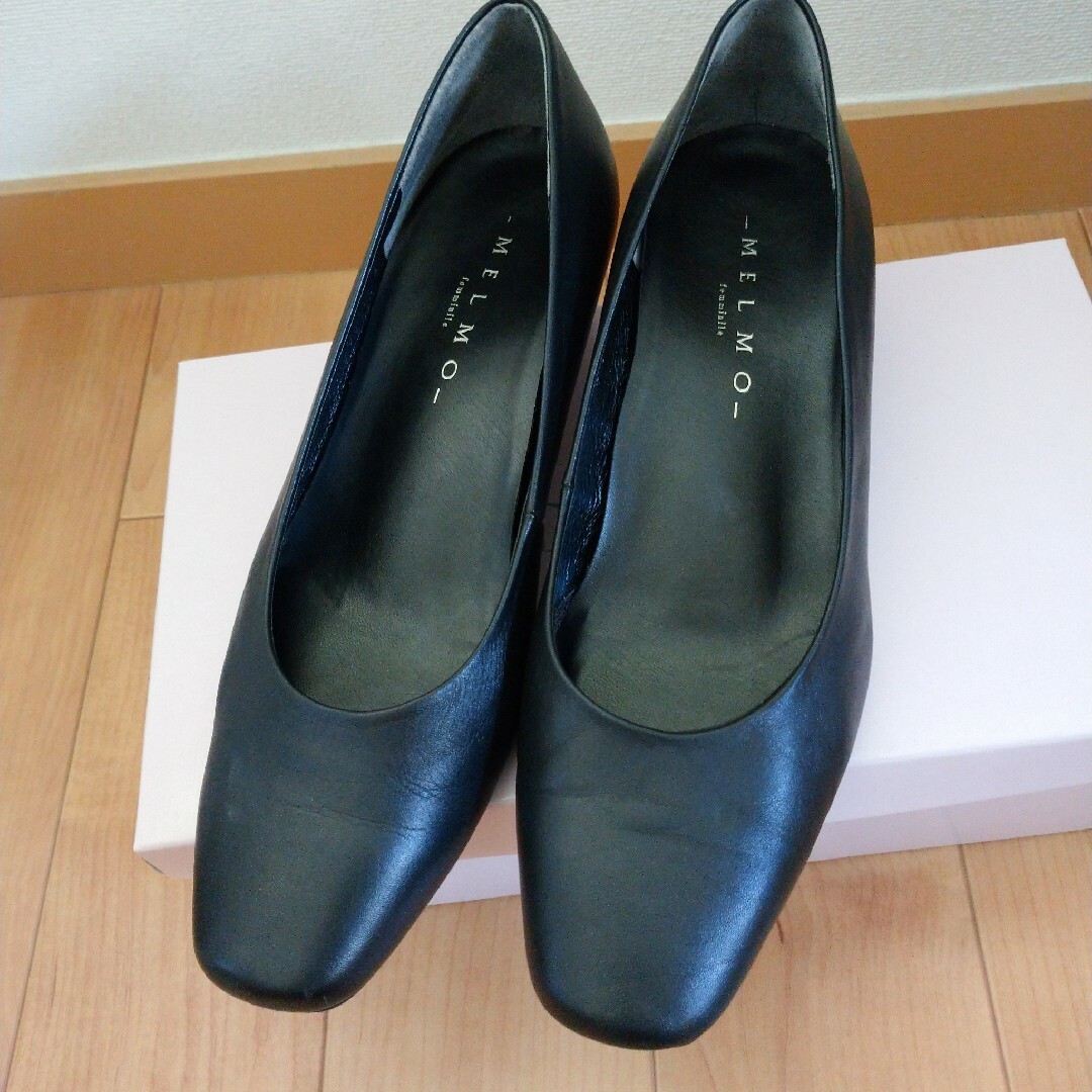 MELMO(メルモ)のMELMO  本革  ブラックパンプス  冠婚葬祭   23.5cm レディースの靴/シューズ(ハイヒール/パンプス)の商品写真