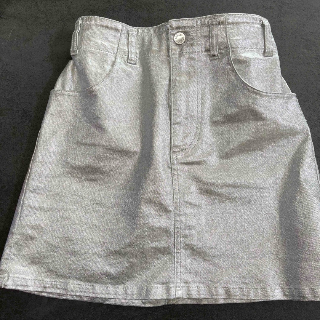 eimy istoire(エイミーイストワール)のシルバーミニスカート レディースのスカート(ミニスカート)の商品写真