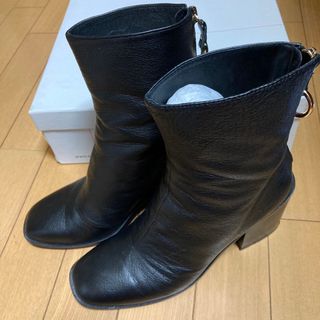 イエナ(IENA)の✨お値下げ✨IENA購入　mollini  ショートブーツ　黒　太ヒール(ブーツ)