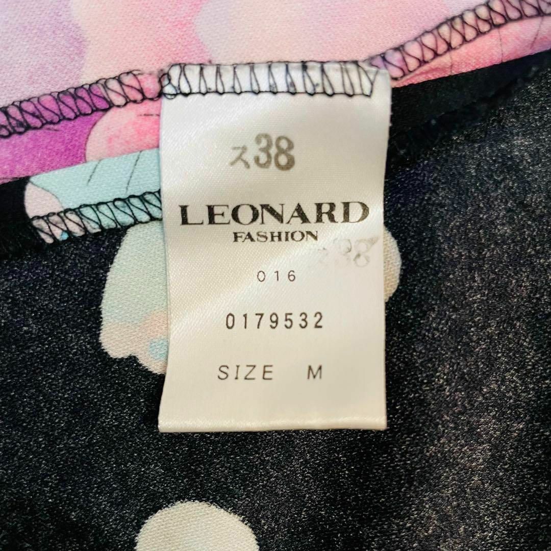 LEONARD(レオナール)の美品＊レオナール チュニック M 七分袖 カットソー カンカン 花柄 ブラック レディースのトップス(チュニック)の商品写真