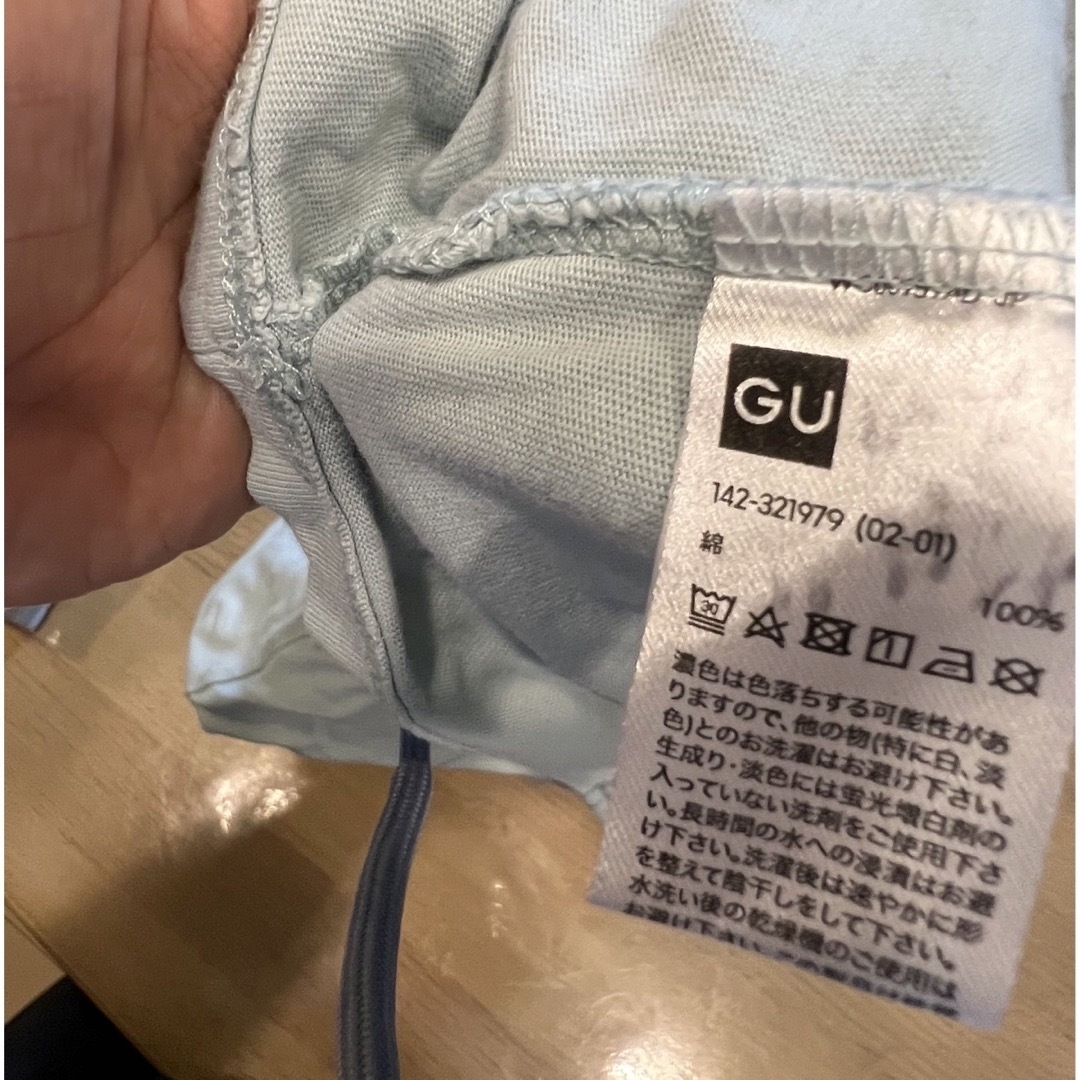 GAP(ギャップ)のスパンコールTシャツ2枚セット　GAP GU キッズ/ベビー/マタニティのキッズ服女の子用(90cm~)(Tシャツ/カットソー)の商品写真