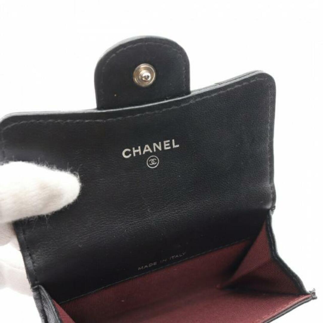 CHANEL(シャネル)のマトラッセ カードケース 名刺入れ ラムスキン ブラック シルバー金具 レディースのファッション小物(名刺入れ/定期入れ)の商品写真